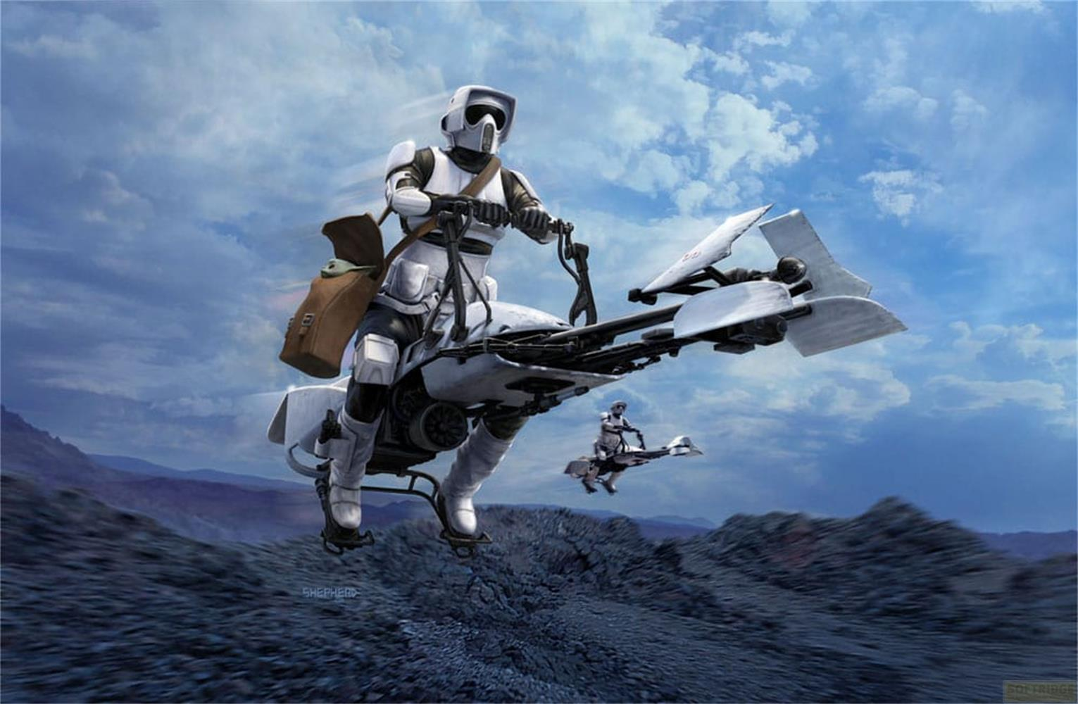 Ein Sturmtruppler auf einem Speeder Bike reitet durch eine felsige Landschaft.