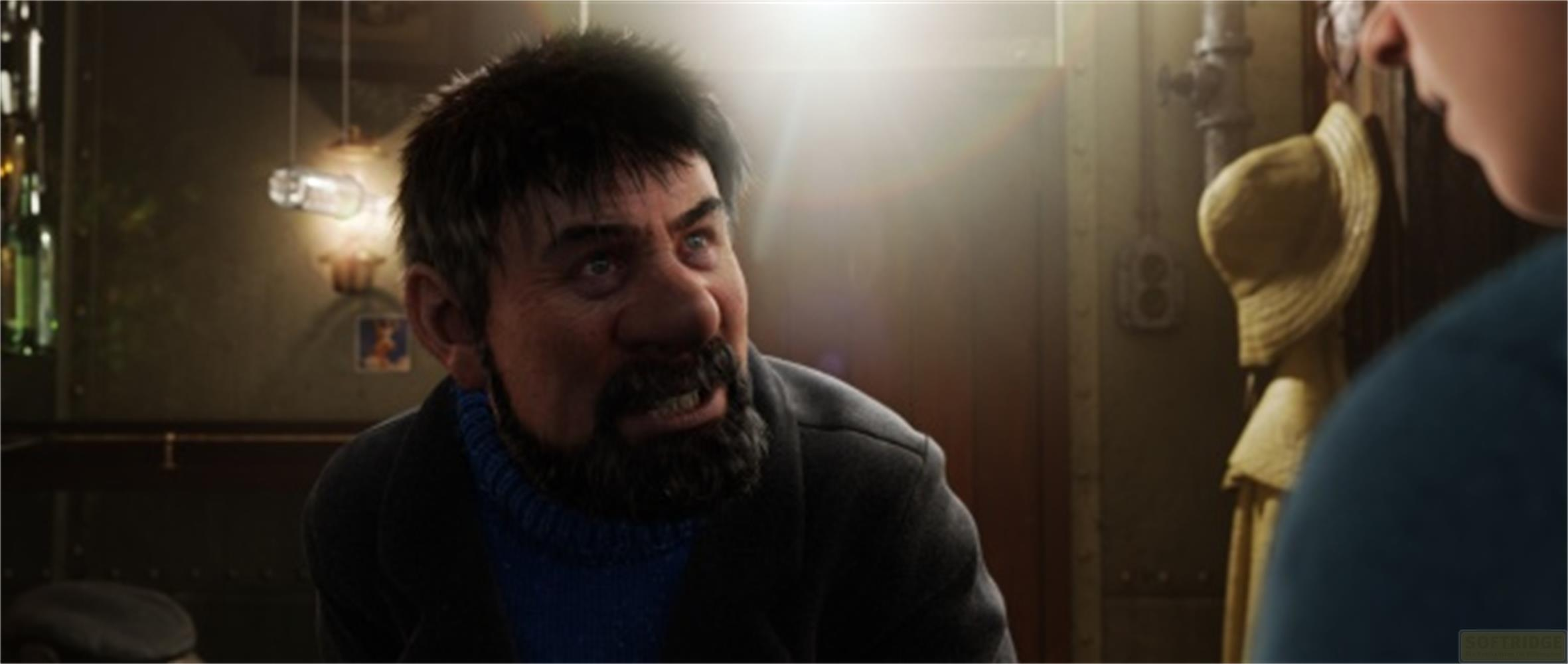 Ein Mann mit Bart und blauer Strickjacke blickt wütend, mit Lichtern im Hintergrund.