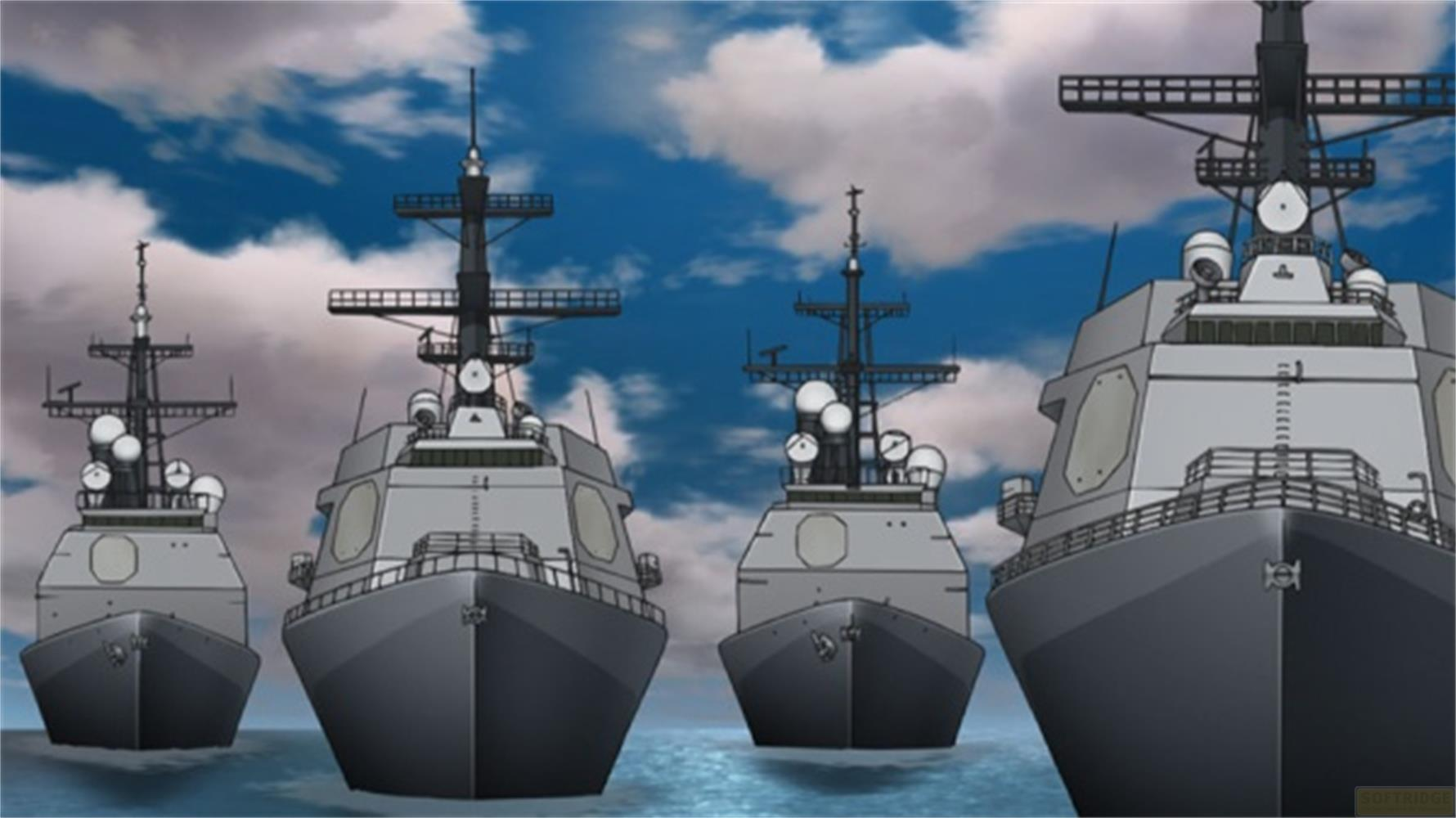 Quattro navi da guerra navigano sul mare sotto un cielo nuvoloso.