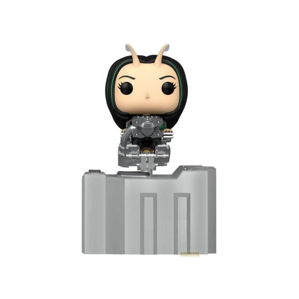 Figurka Funko Pop Mantis na srebrnym postumencie z detalami mechanicznymi.