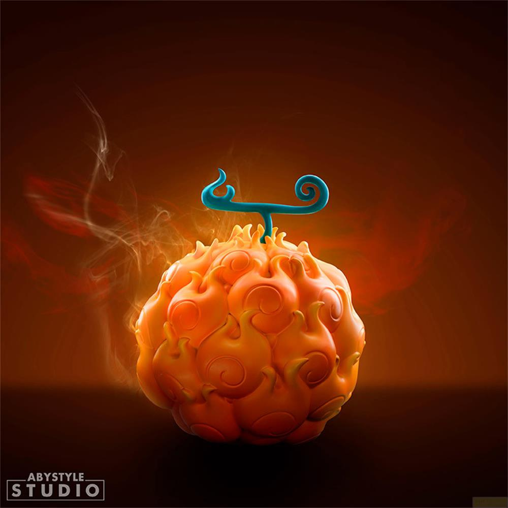 Eine orangefarbene Teufelsfrucht mit Spiralen und Flammen, gekrönt von einem blauen Stiel.