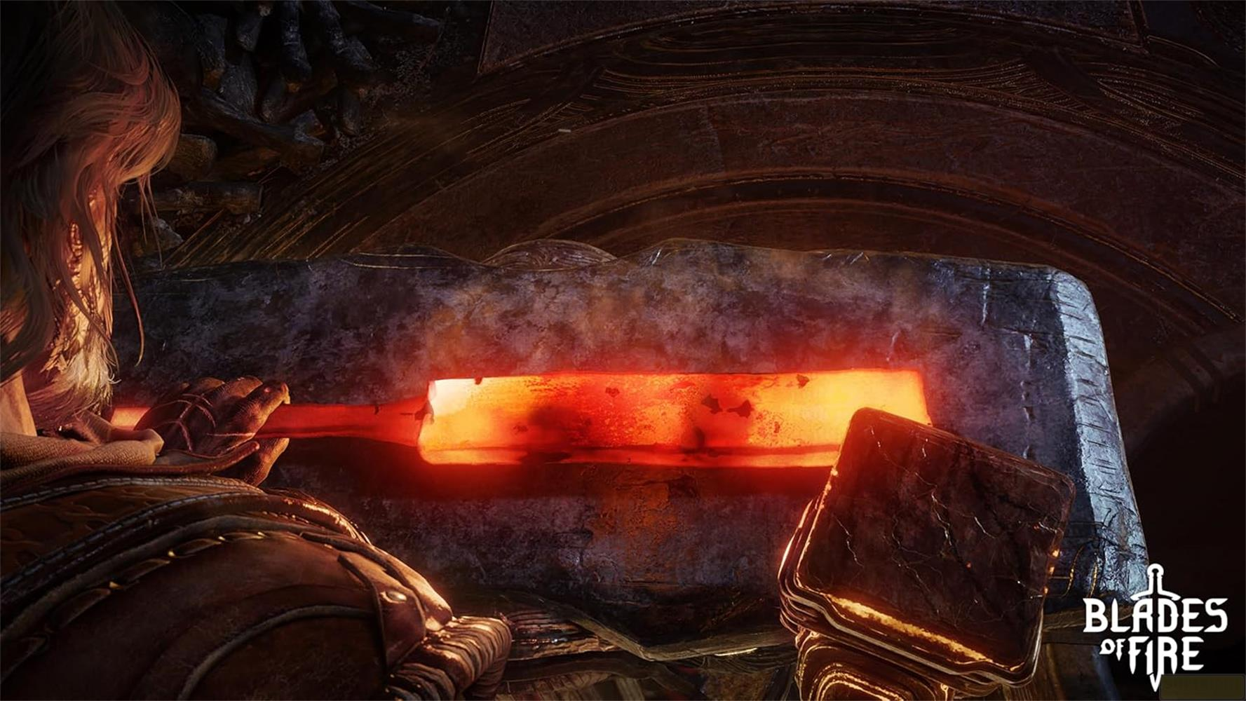 Ein Schmied mit glühendem Metall, das auf einem Amboss liegt.