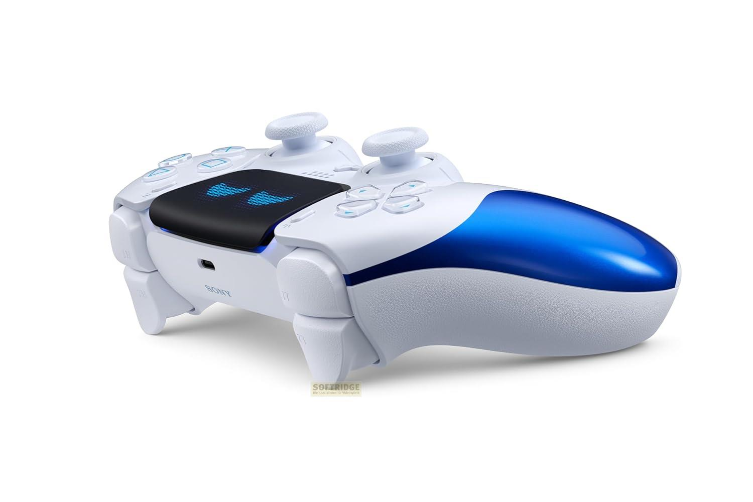 Mando Sony PlayStation 5 DualSense blanco y azul sobre fondo blanco.