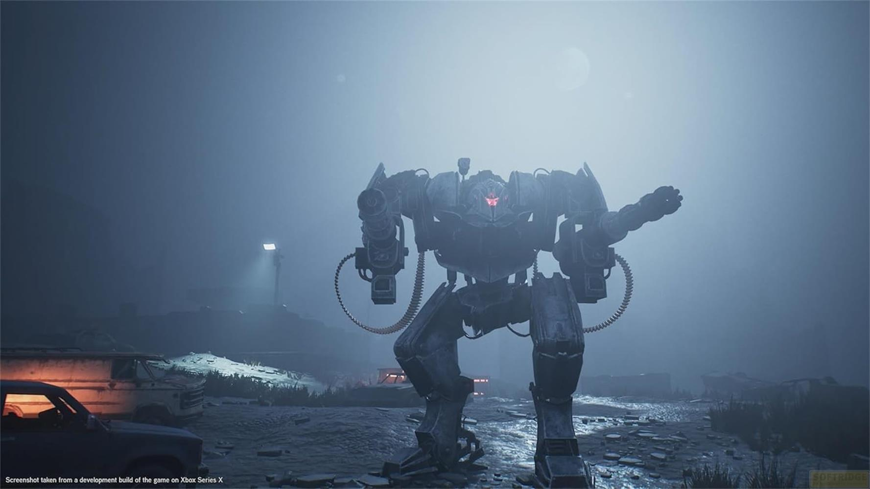 Ein großer Mech mit roten Augen steht in nebliger Landschaft neben Autos.