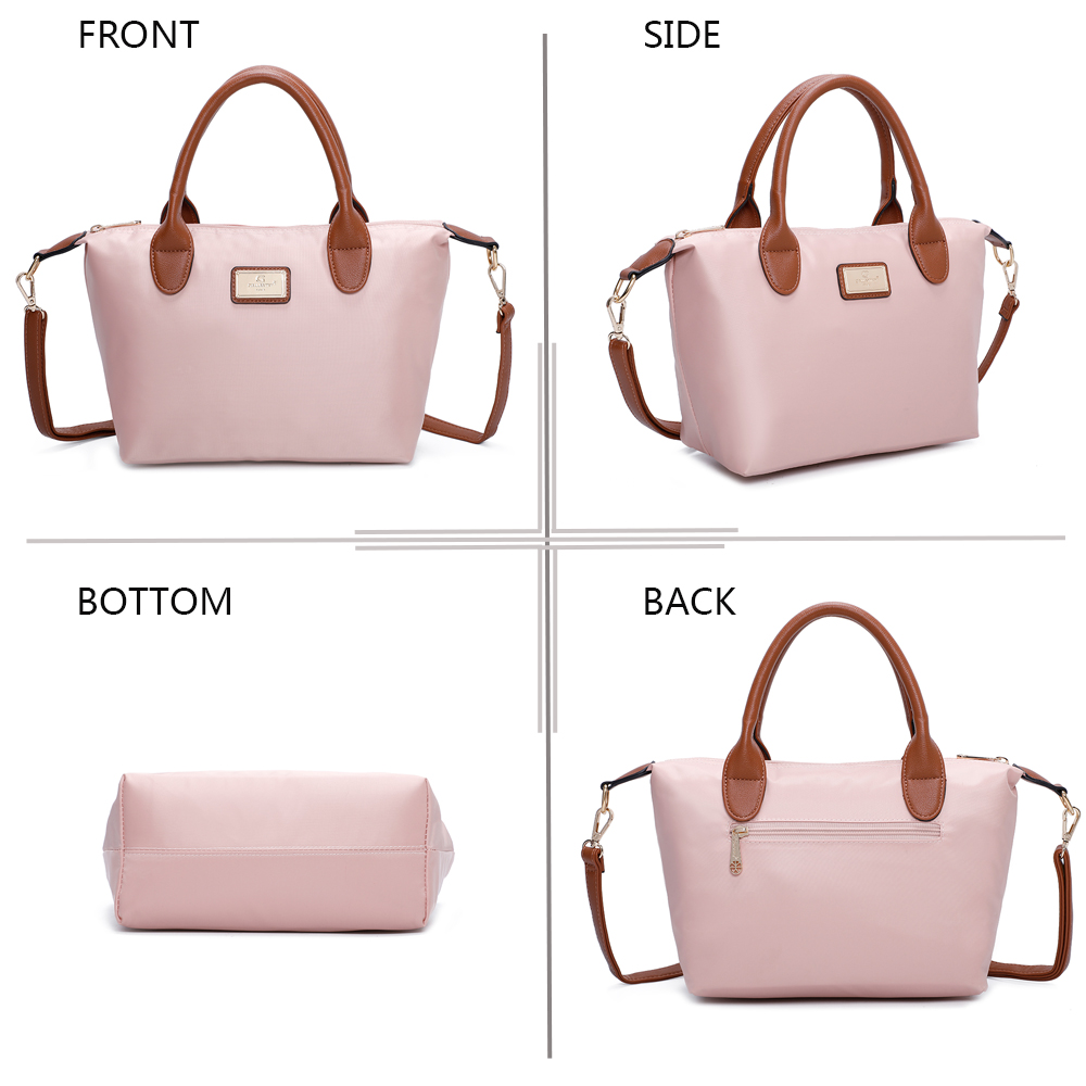 Eine rosa Handtasche mit braunen Griffen wird von vorne, Seite, unten und hinten gezeigt.