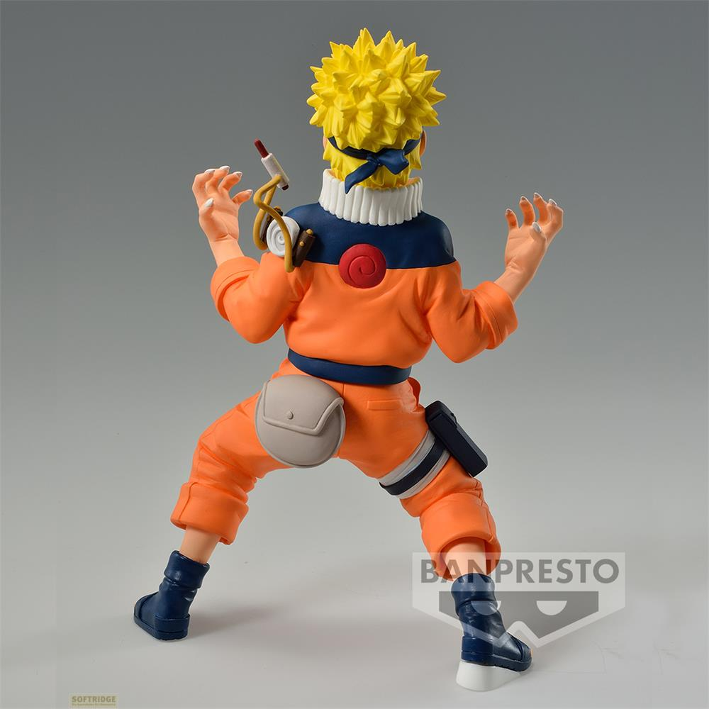 Naruto Figur in orangefarbener Kleidung mit blauen Akzenten, gelben Stachelhaaren.
