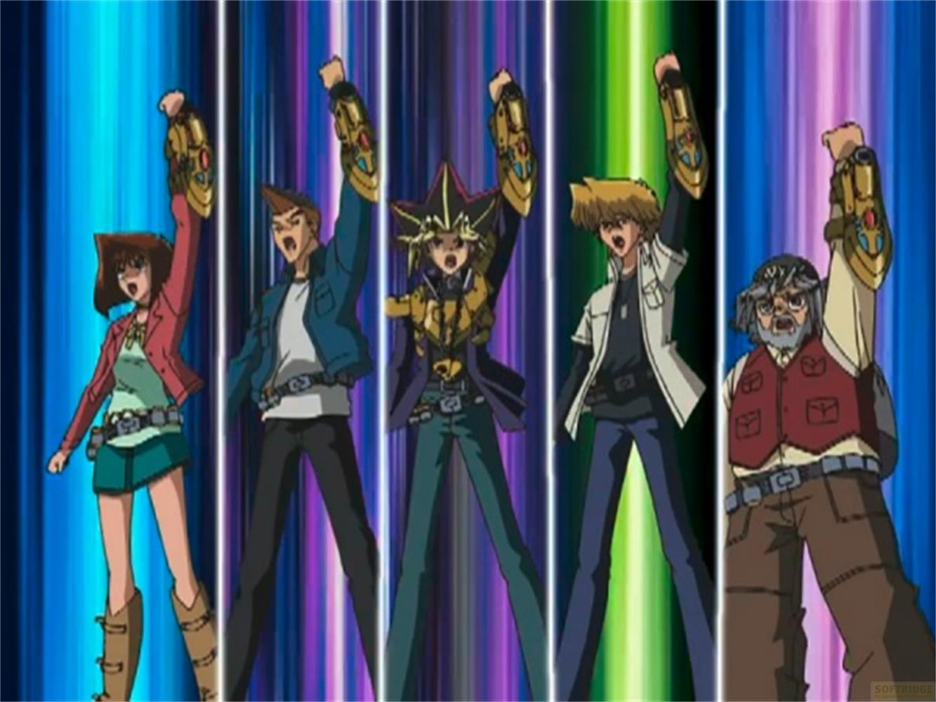 Cinque personaggi con braccia alzate, che indossano duell-dischi, davanti a luci colorate.
