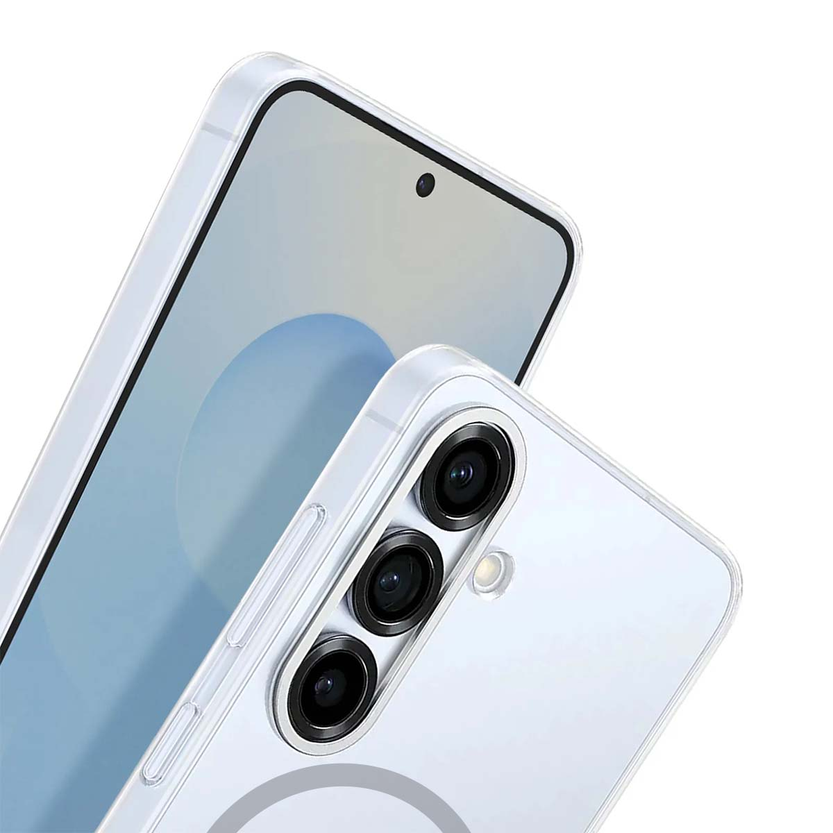 Primo piano di una cover trasparente per telefono con tre obiettivi.