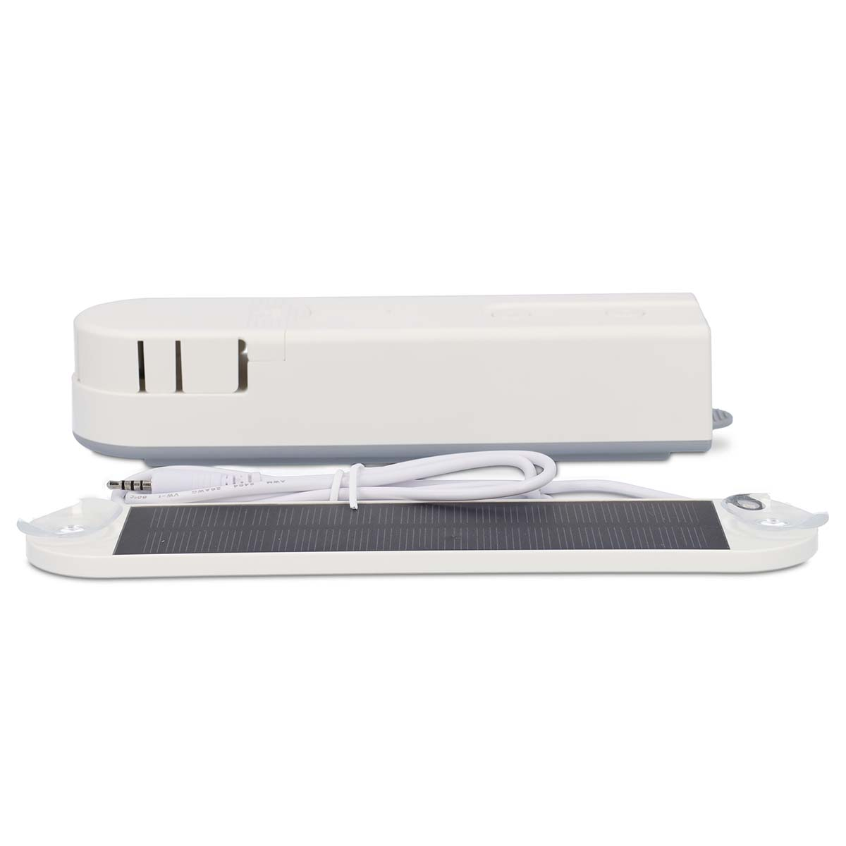 Un dispositivo bianco con porta di ricarica e pannello solare.