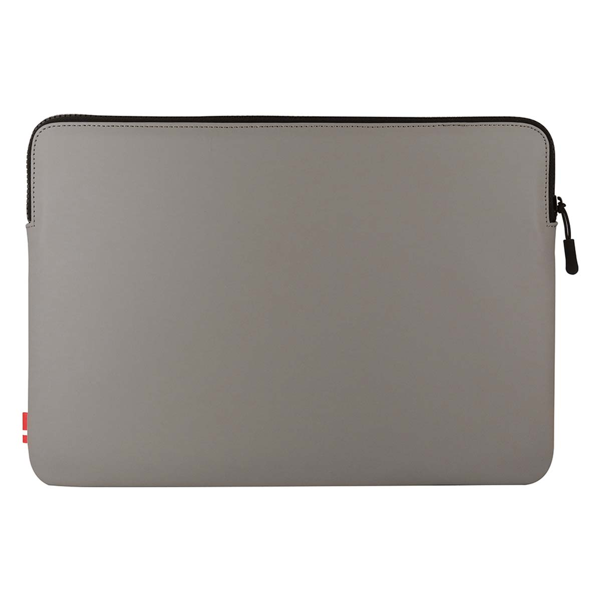 Housse grise pour ordinateur portable avec fermeture éclair et logo rouge à gauche.