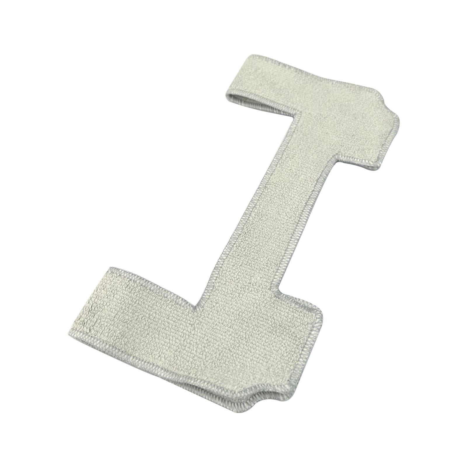 Ein hellgraues, texturiertes Stück Stoff in Form des Buchstabens L.