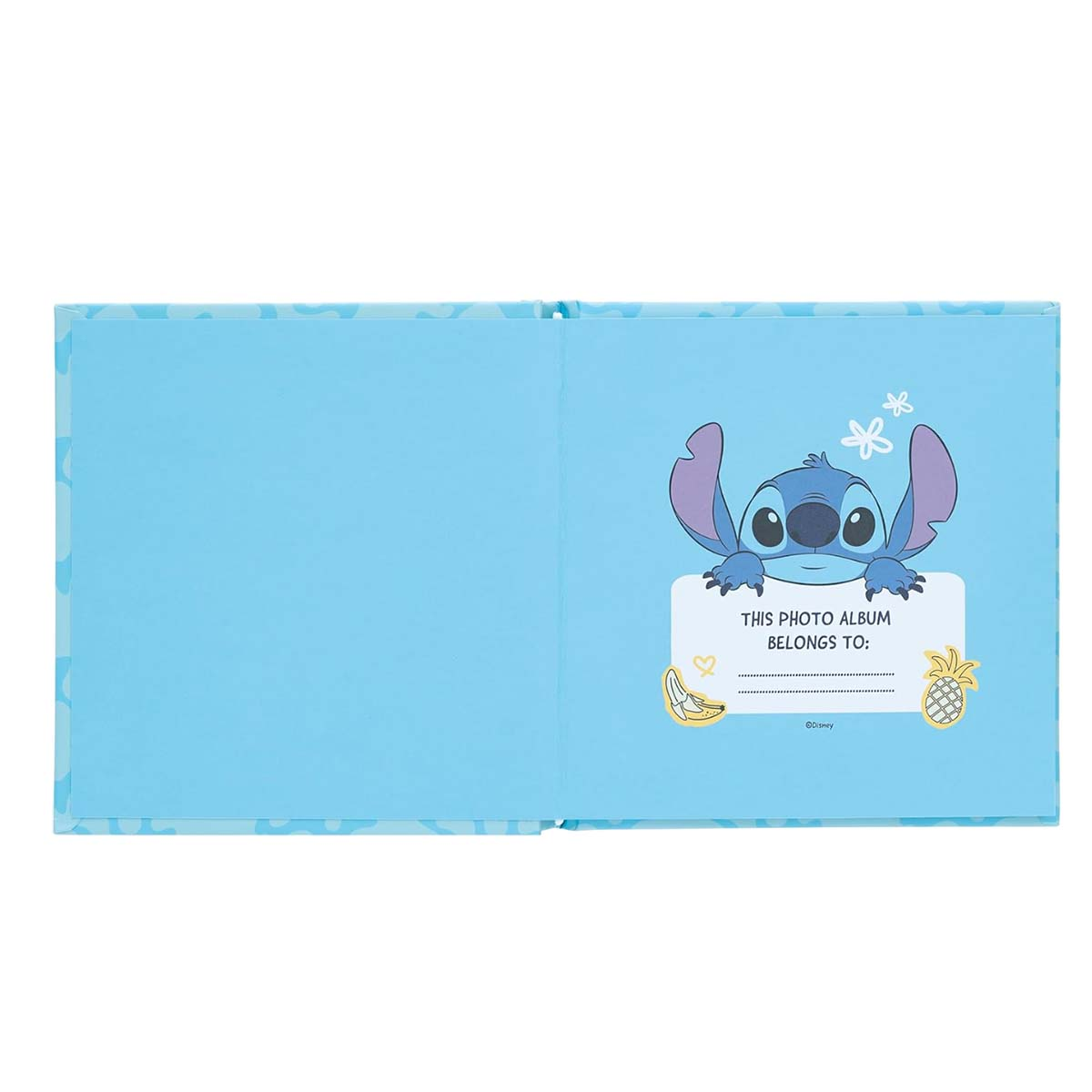 Couverture d'album photo bleue avec Stitch jetant un coup d'œil sur une plaque.