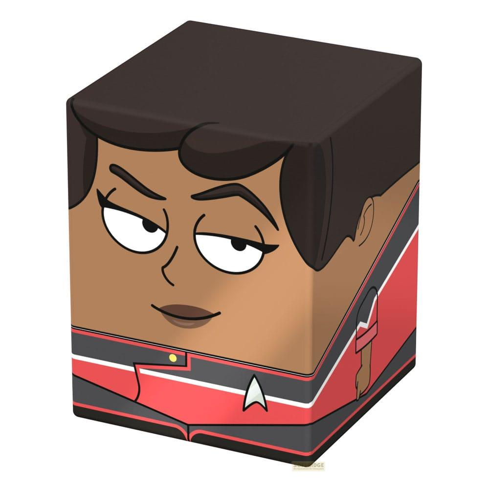Cube dessin animé avec un visage et uniforme Starfleet rouge et noir.