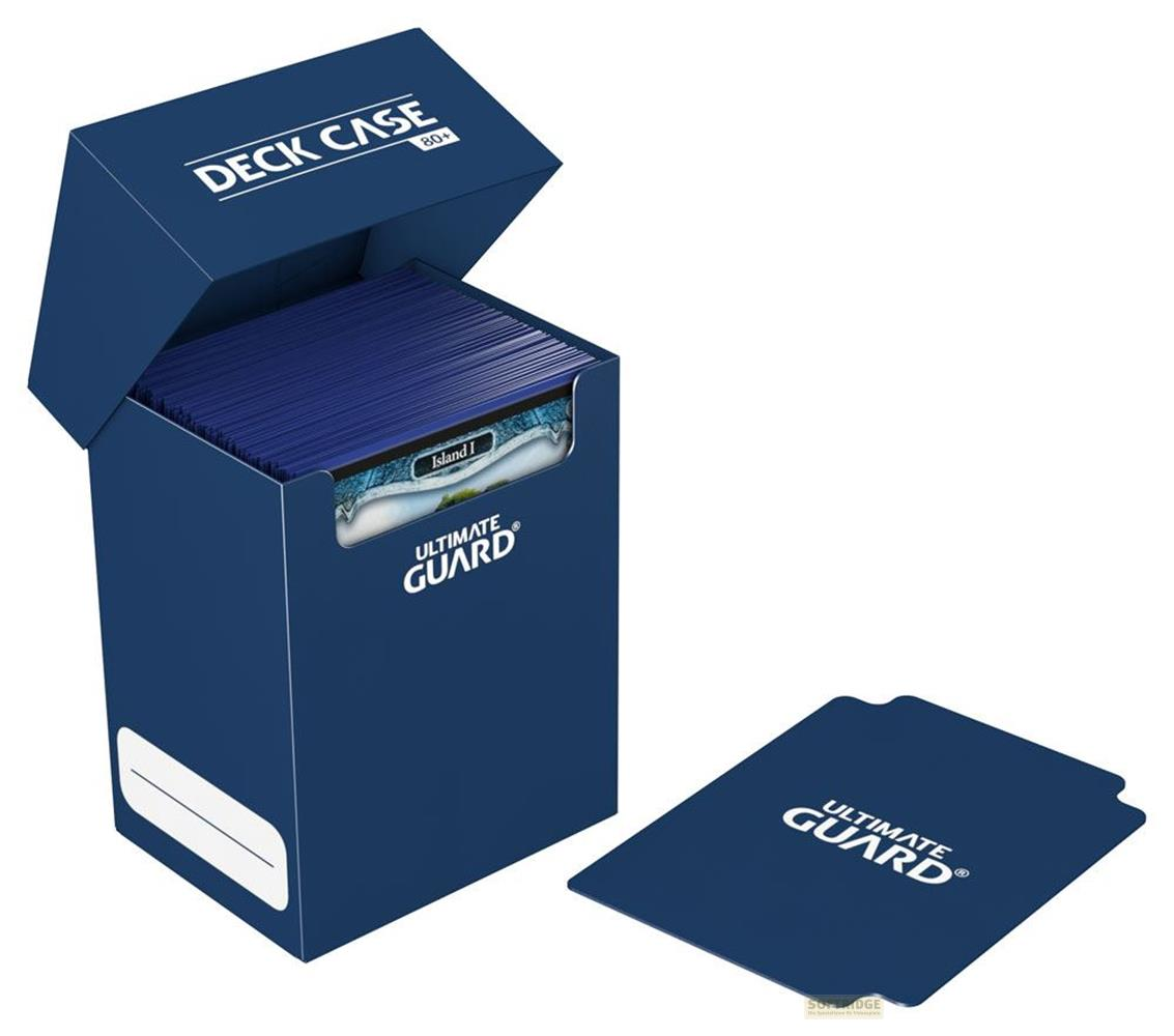 Boîte de jeu bleue foncée avec couvercle ouvert, remplie de pochettes bleues.