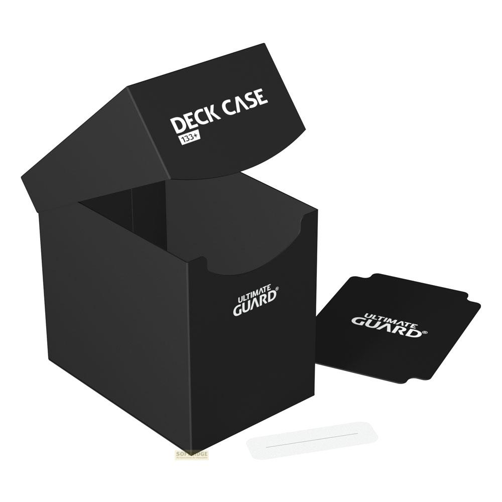 Boîtier de deck noir avec texte "DECK CASE" et "133+". Couvercle ouvert.