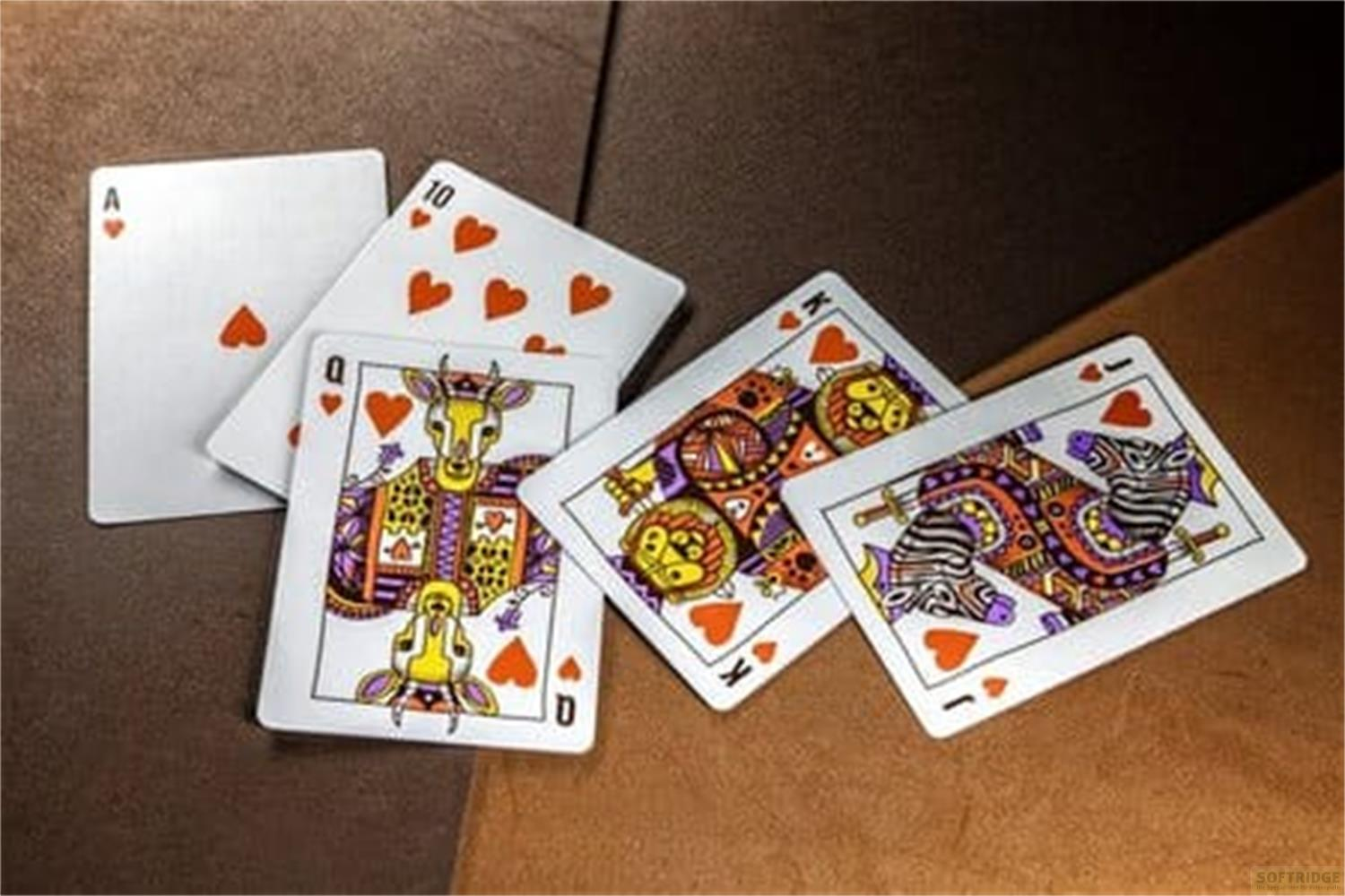 Carte da gioco: Asso, 10, Donna Cervo, Re Leone, Re Zebra.