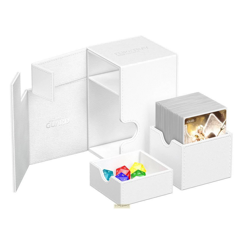 Scatole portaoggetti bianche con carte da gioco, dadi e carta d'angelo.