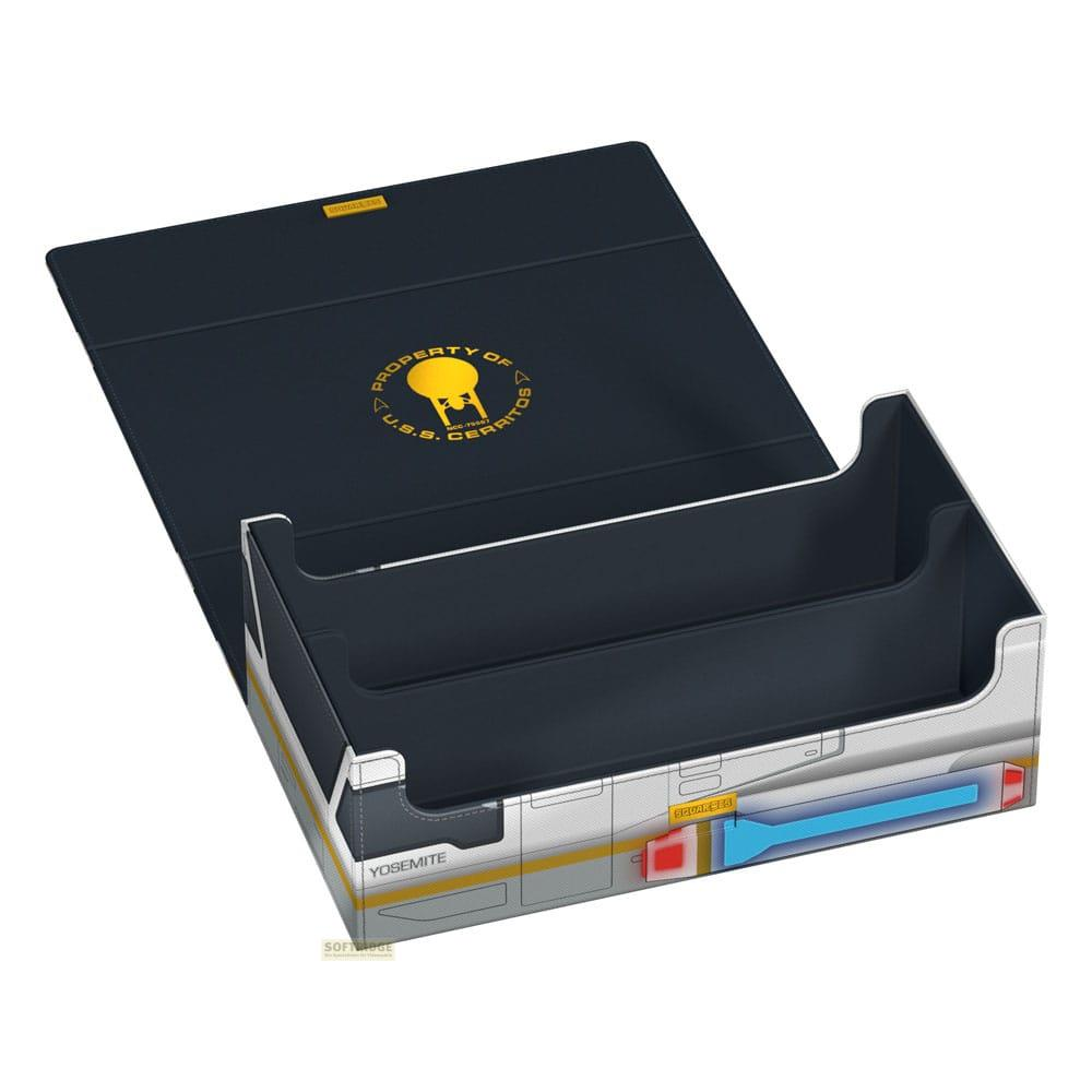 Un deck box blu scuro aperto con logo Starfleet e design tecnico.