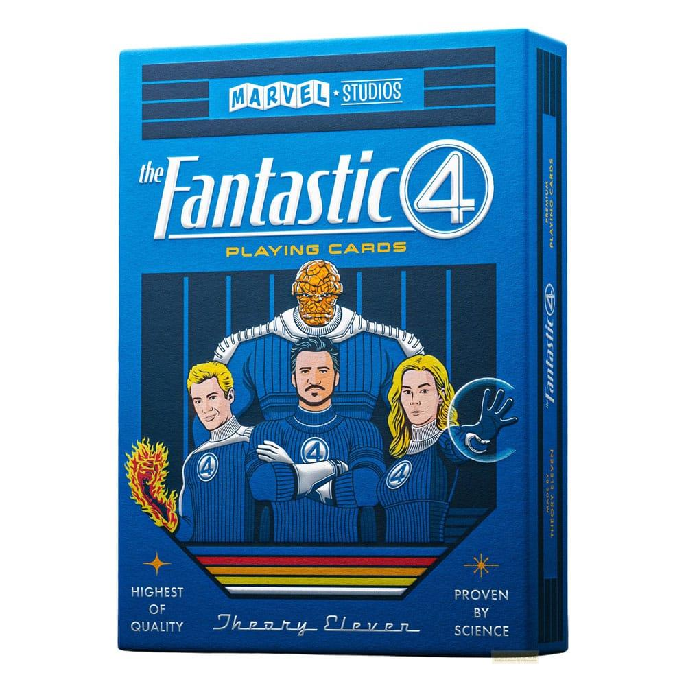 Scatola di carte da gioco Fantastic 4 con i personaggi dei Fantastici Quattro e il logo Marvel Studios.