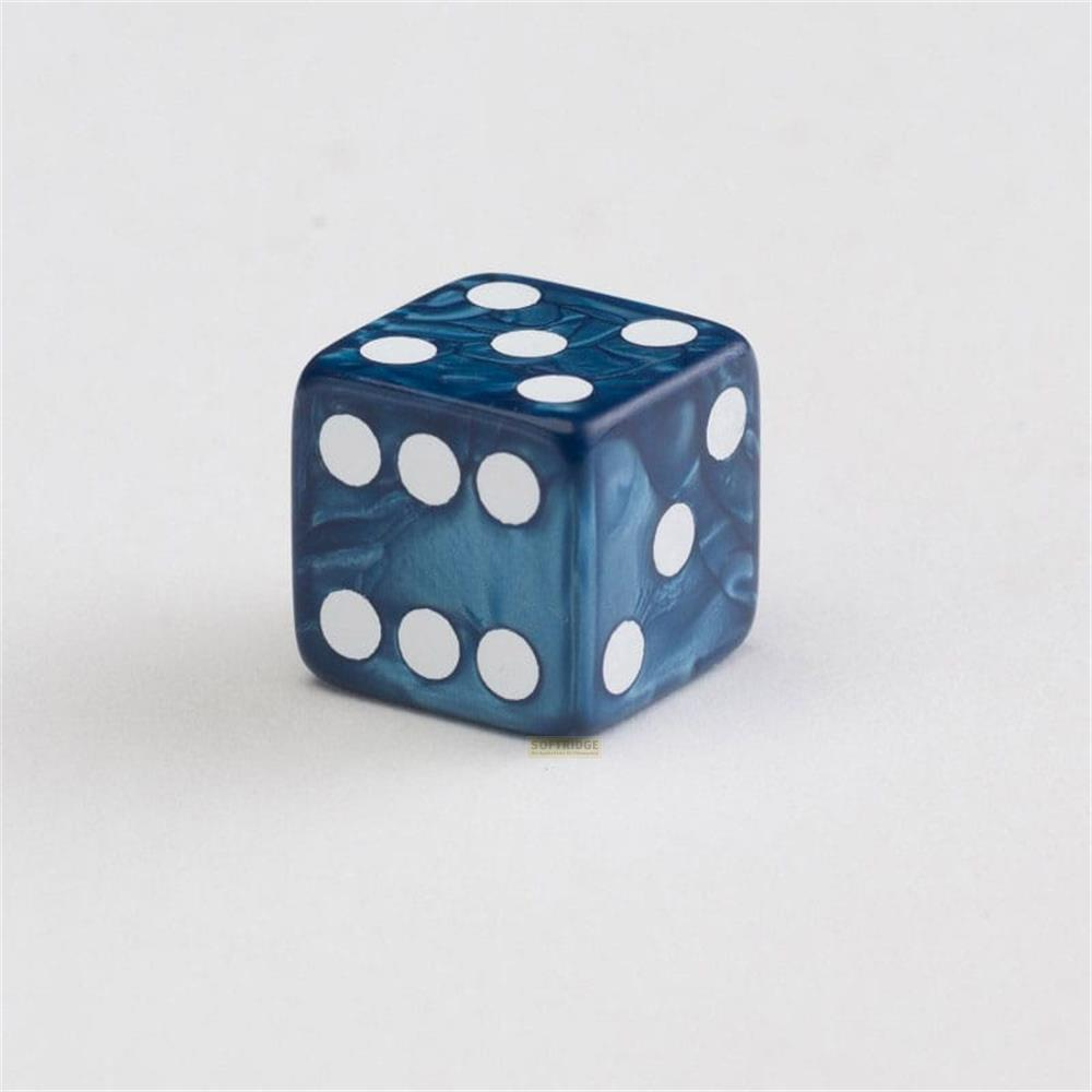 Un dado blu con punti bianchi su sfondo grigio.