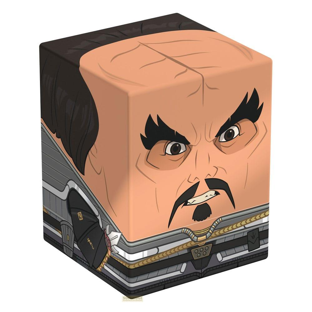 Un cubo con il volto di un uomo a cartone animato, baffi e fronte corrugata.