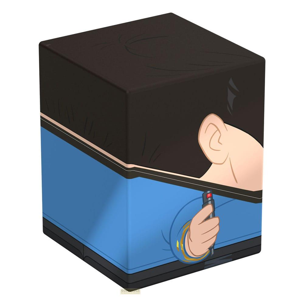 Un cubo con design Starfleet raffigurante figura in uniforme blu con comunicatore rosso.