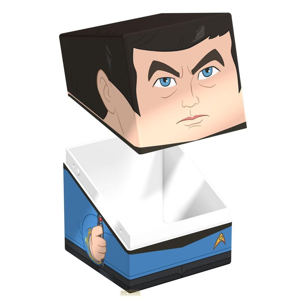 Un cubo con la testa di un<br/>personaggio di Star Trek in alto e il corpo sotto.