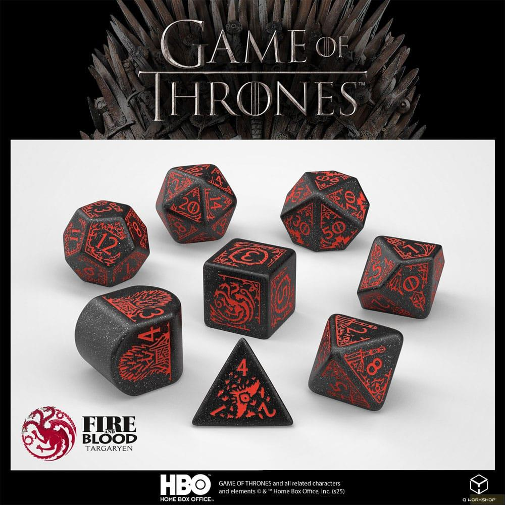 Dadi neri con simboli Targaryen rossi e numeri sul Trono di Spade.