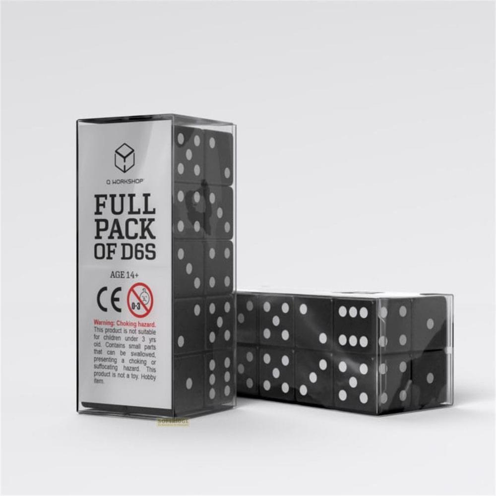 Dadi neri in una confezione con etichetta "Full Pack of D6s".