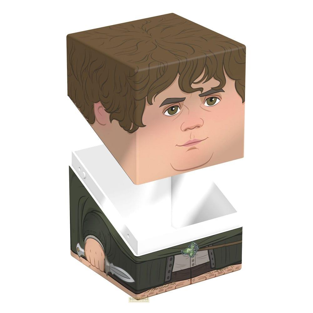 Un cube avec le visage d'un personnage en haut et le corps en bas, tenant une épée et une robe verte.