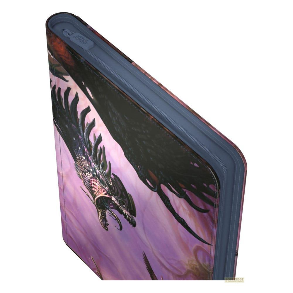 Un dragon noir avec un fond violet sur un classeur de cartes.