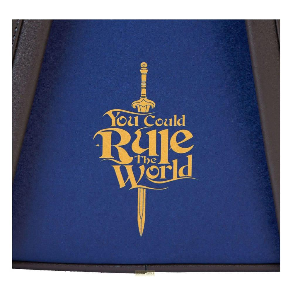 Texto dorado sobre fondo azul oscuro: "You Could Rule the World".
