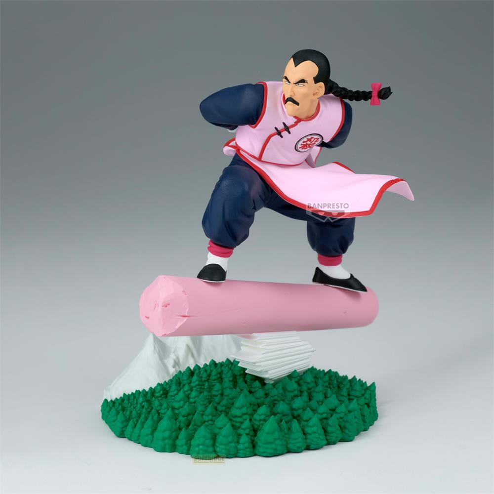 Una figura está de pie sobre un tronco rosa sobre un bosque y montañas.