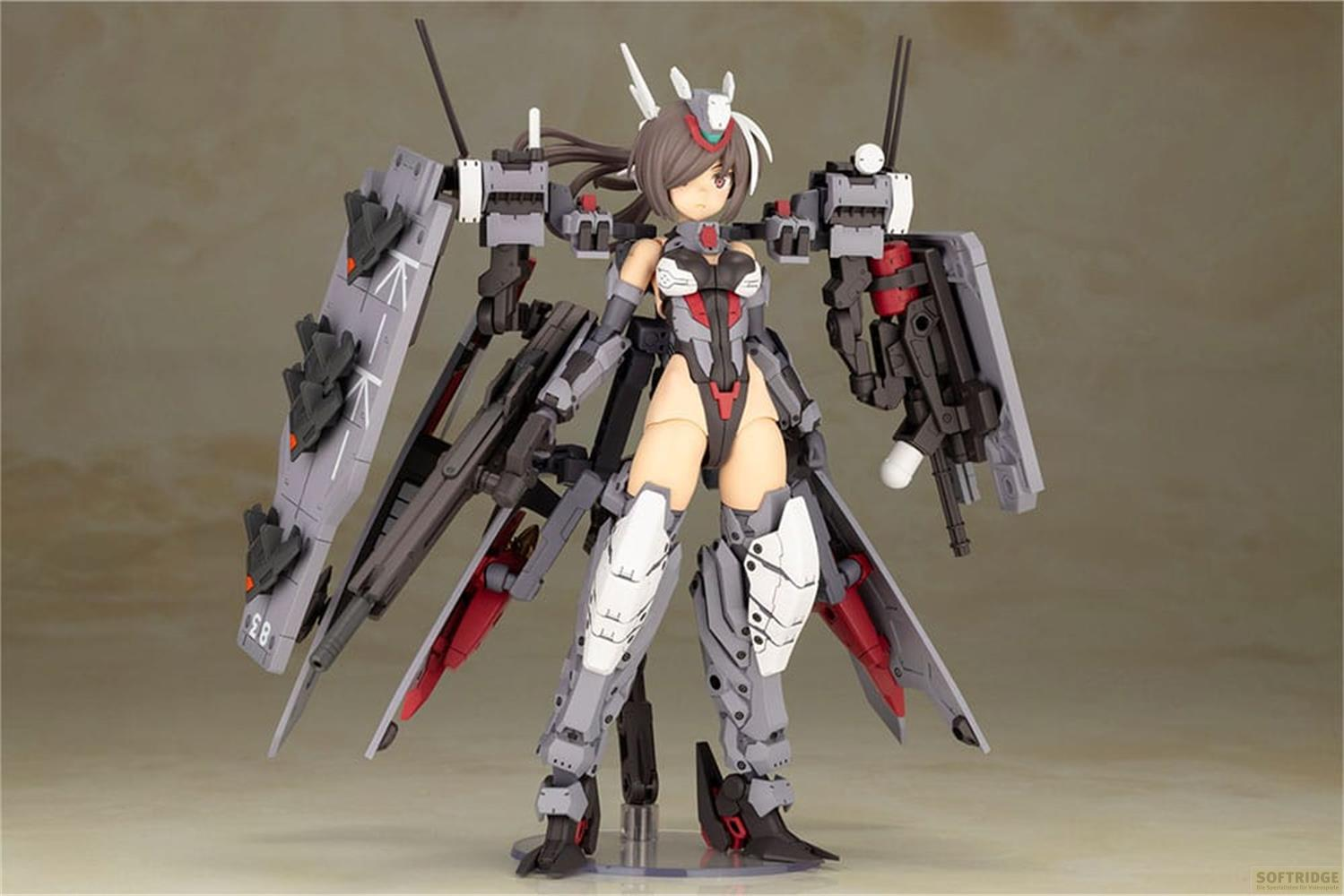 Une figure féminine blindée avec des ailes et des armes sur fond neutre.
