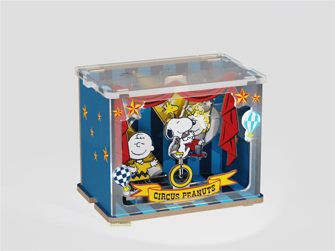 Charlie Brown et Snoopy dans un diorama de cirque avec montgolfières.