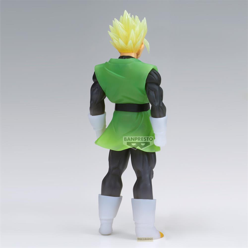 Una figura con pelo amarillo, chaleco verde, pantalones negros, guantes y botas blancas.