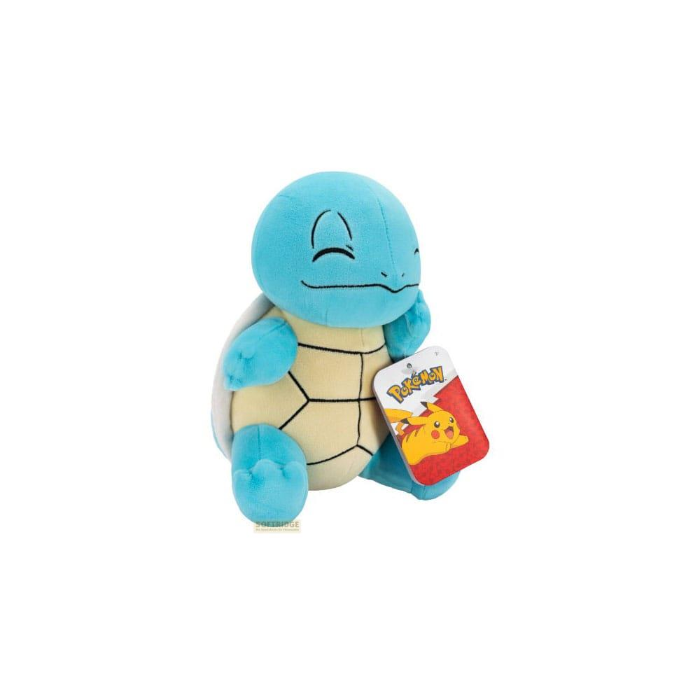 Un peluche blu di Squirtle con un'etichetta gialla Pokémon.