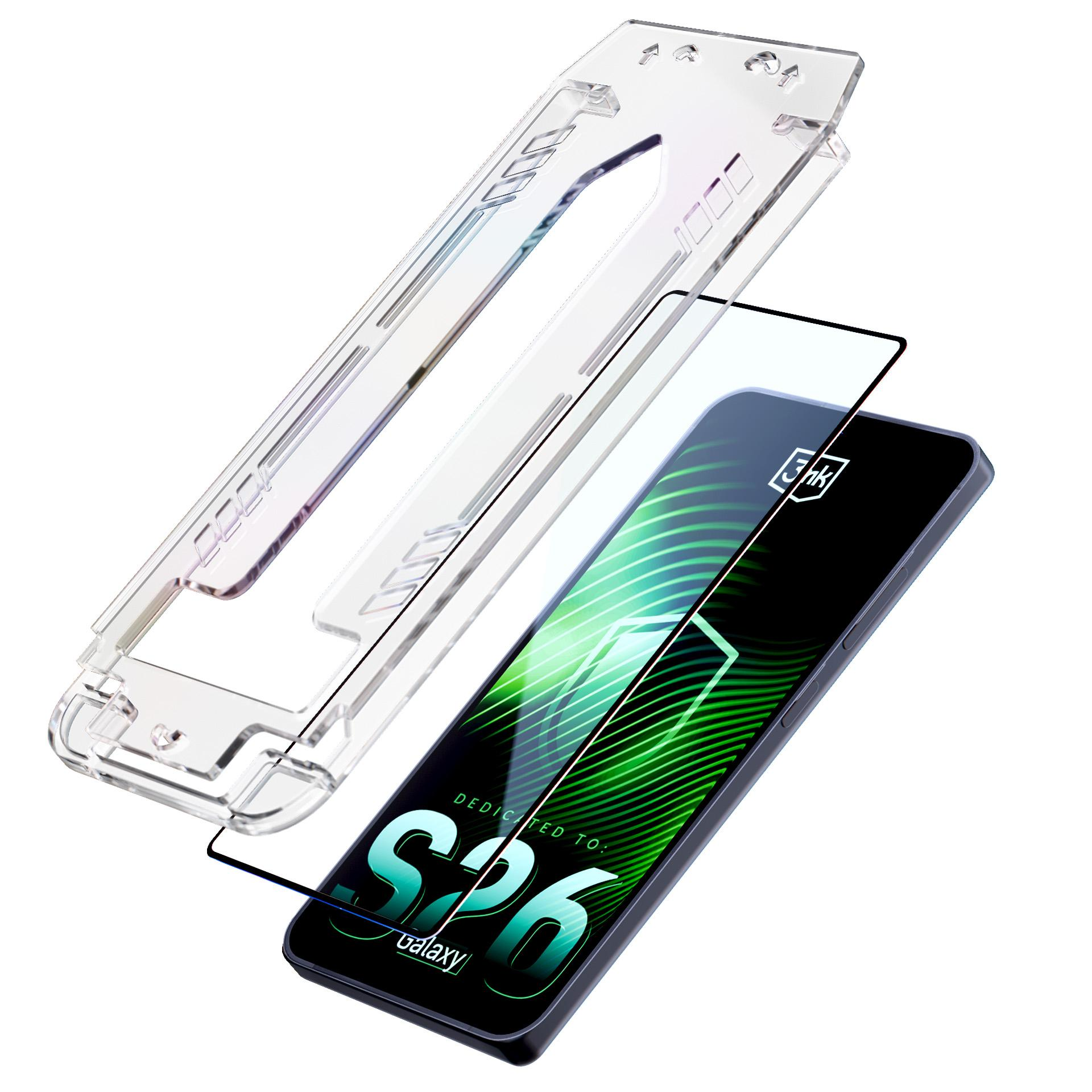 Smartfon z przezroczystym etui i folią ochronną na ekran.