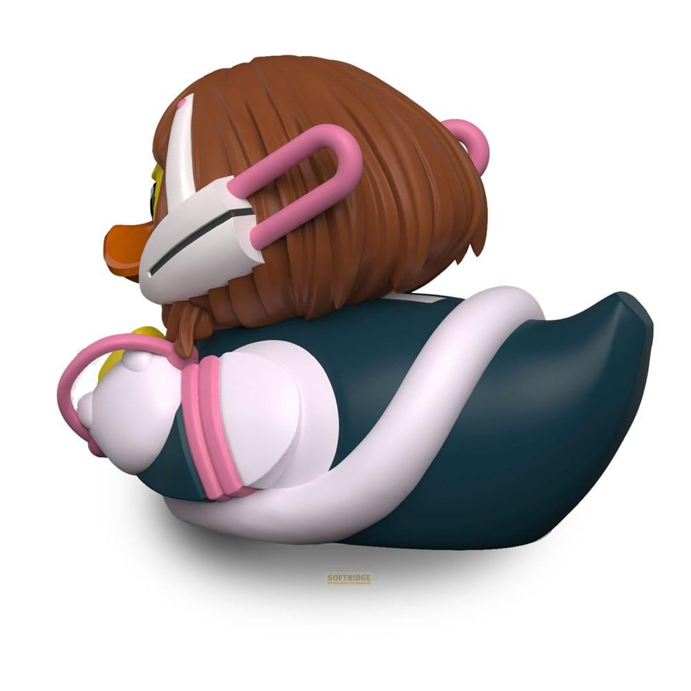 Un pato de goma con pelo castaño, auriculares y un traje oscuro.