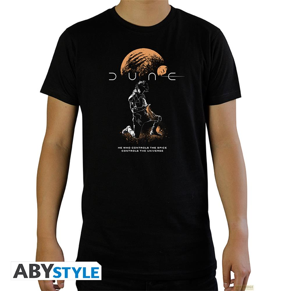Schwarzes T-Shirt mit Dune-Logo, Figur und Zitat.