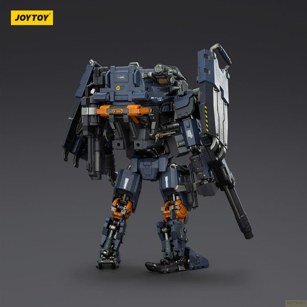 Un mech blu e arancione con fucile e scudo si erge su sfondo grigio.