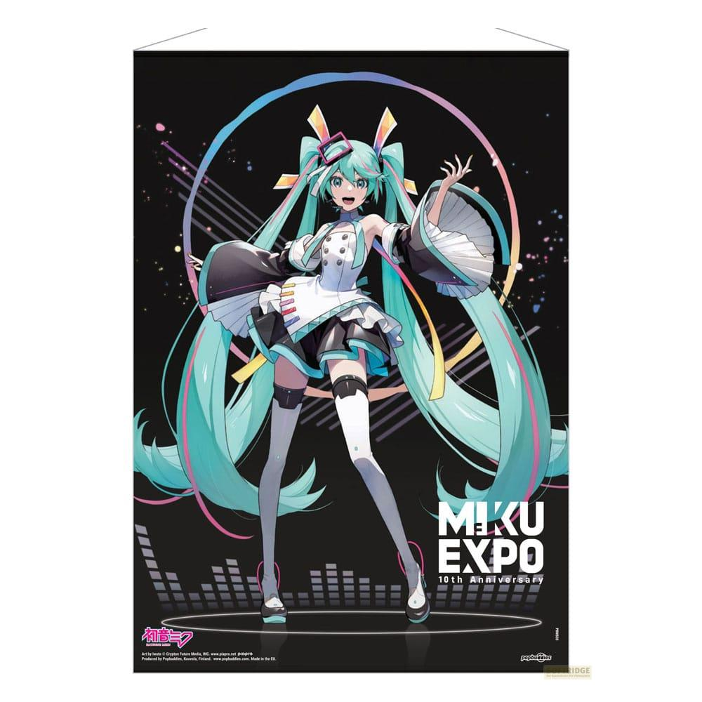 Miku Expo 10. Jubiläum: Anime-Figur mit türkisfarbenem Haar, im Anime-Stil.