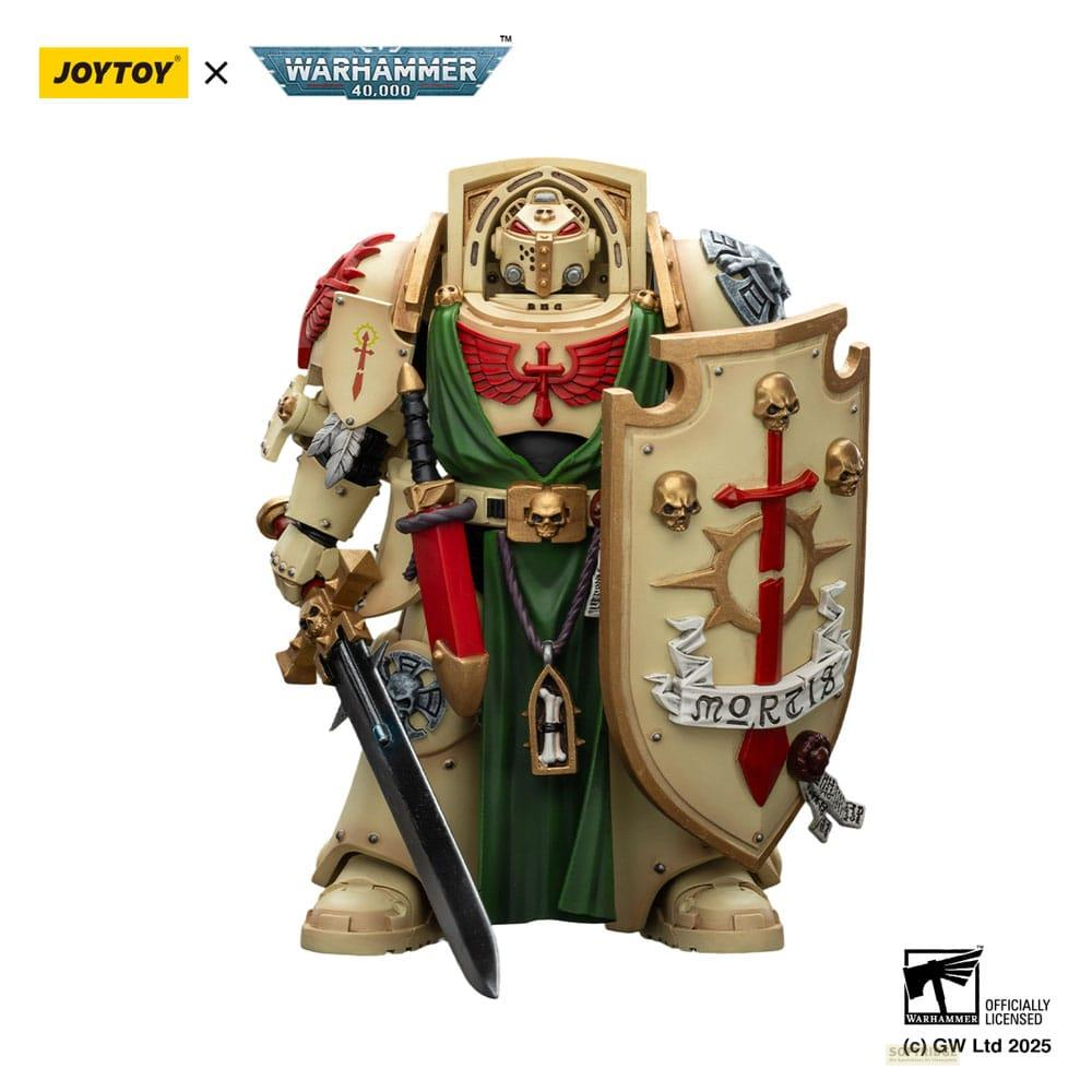 Una figura dipinta di uno Space Marine di Warhammer 40k con armatura, scudo e spada.