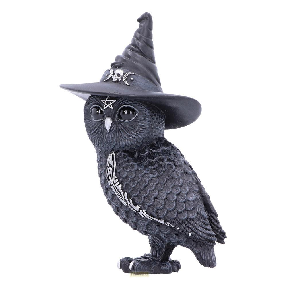 Schwarze Eulenfigur mit Hexenhut mit Pentagramm und Mondsymbolen.