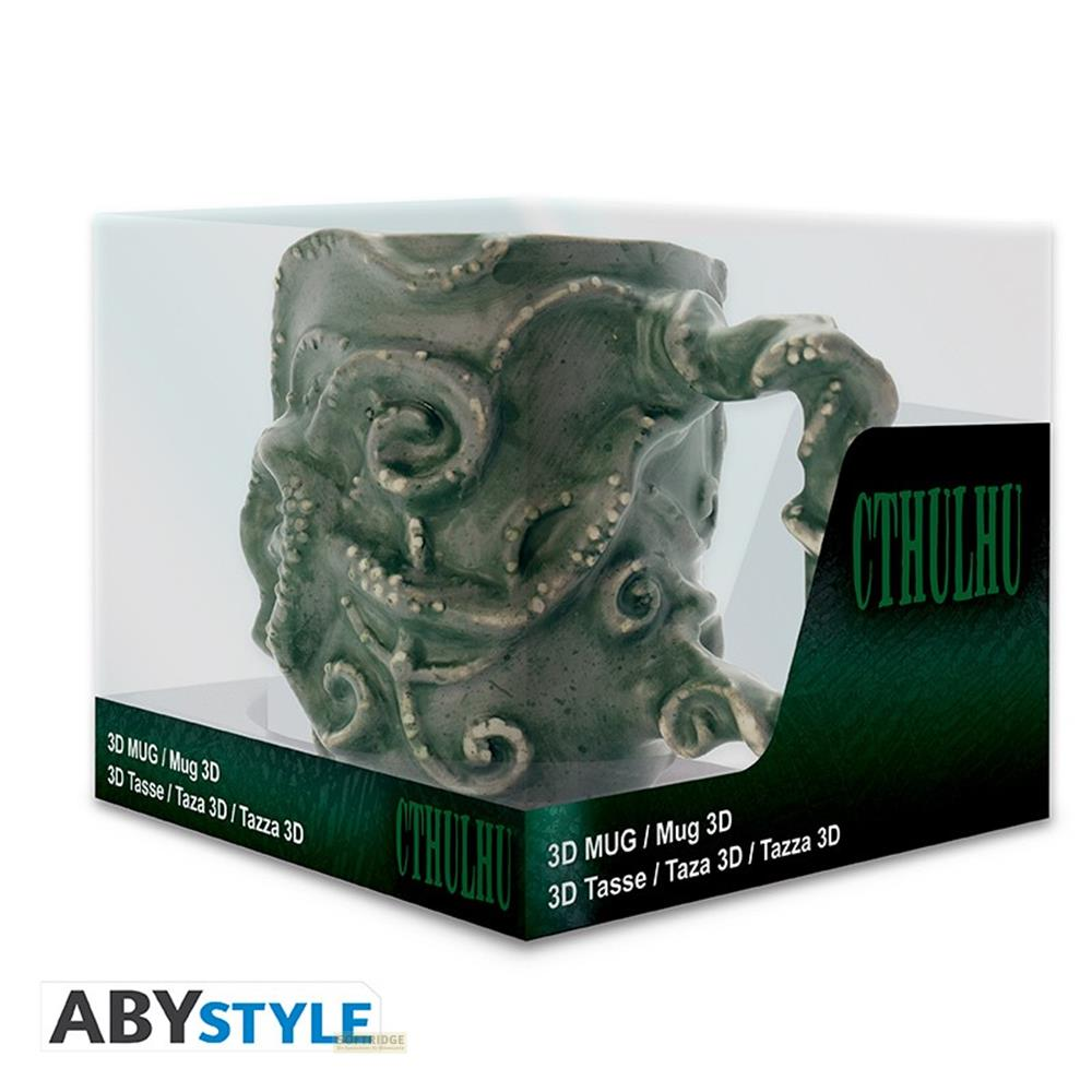 Taza verde Cthulhu con diseño de tentáculos en embalaje.