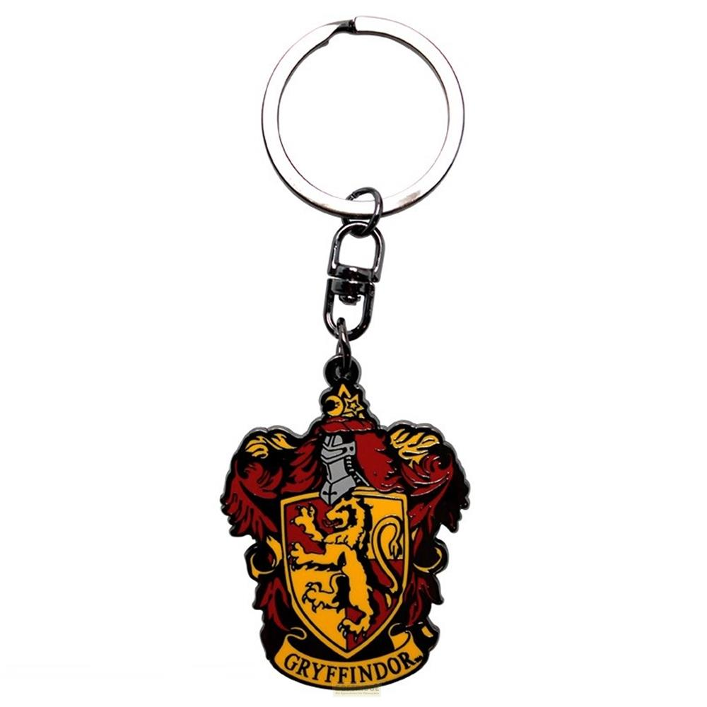 Un llavero de Gryffindor con un escudo y emblema de león.