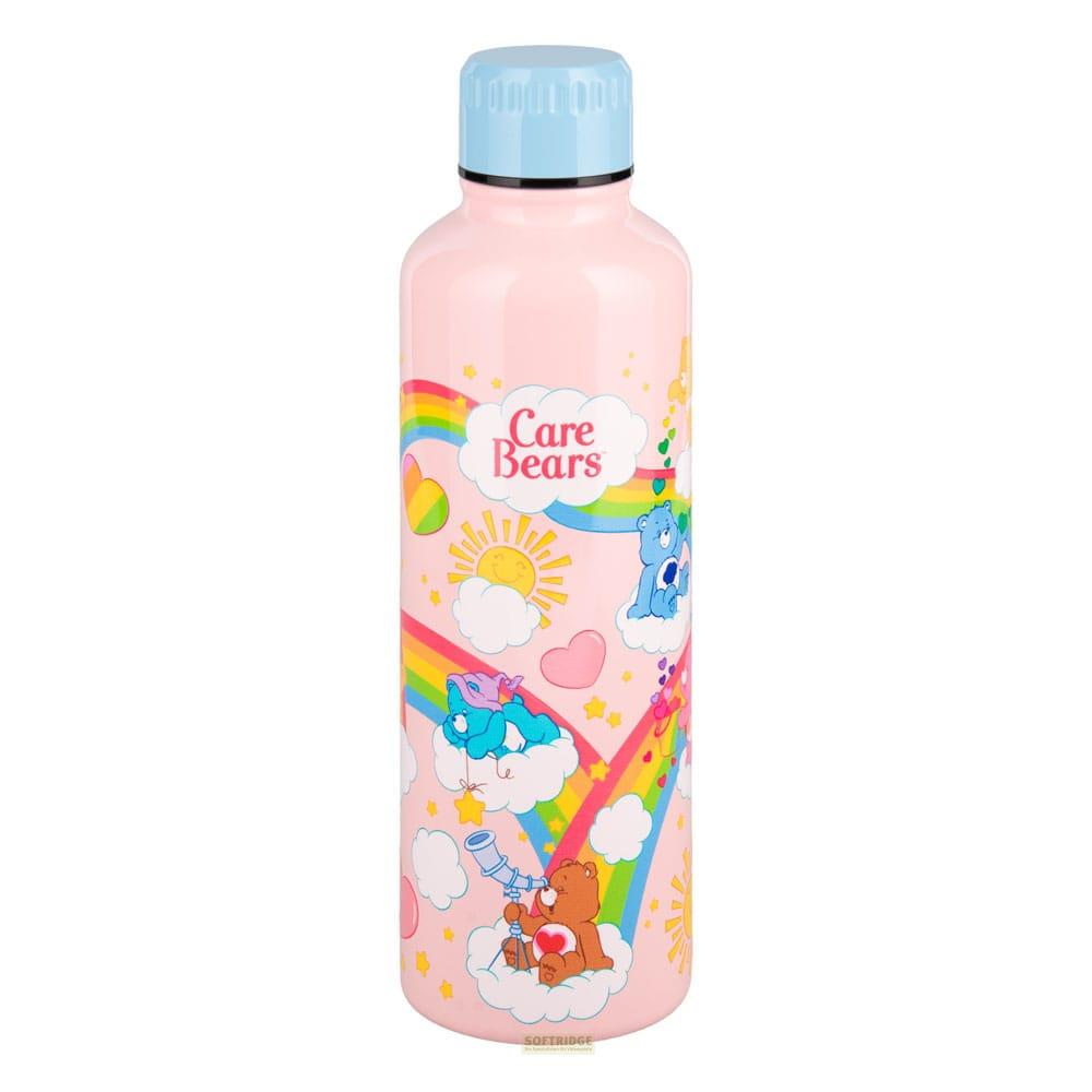 Eine rosafarbene Flasche mit Care Bears-Motiv, Regenbogen und Wolken.