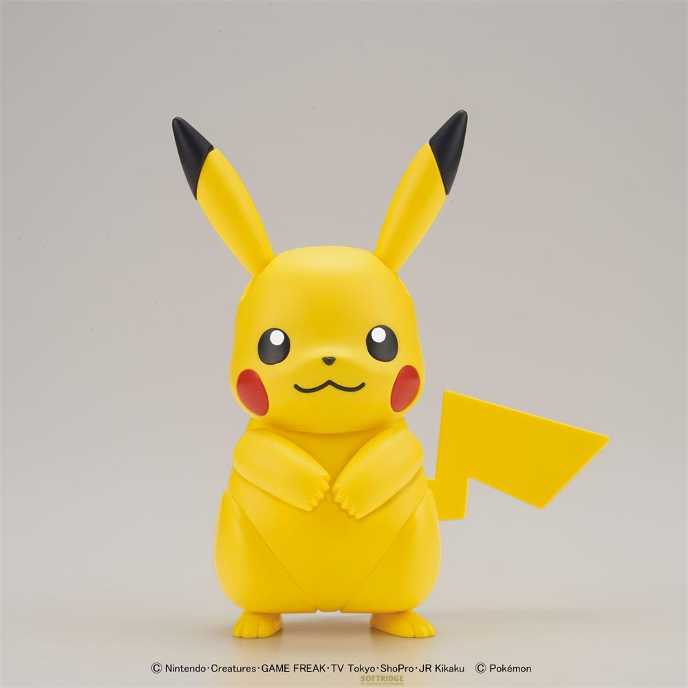 Une figurine Pikachu jaune aux joues rouges et pointes d'oreilles noires se tient droite.