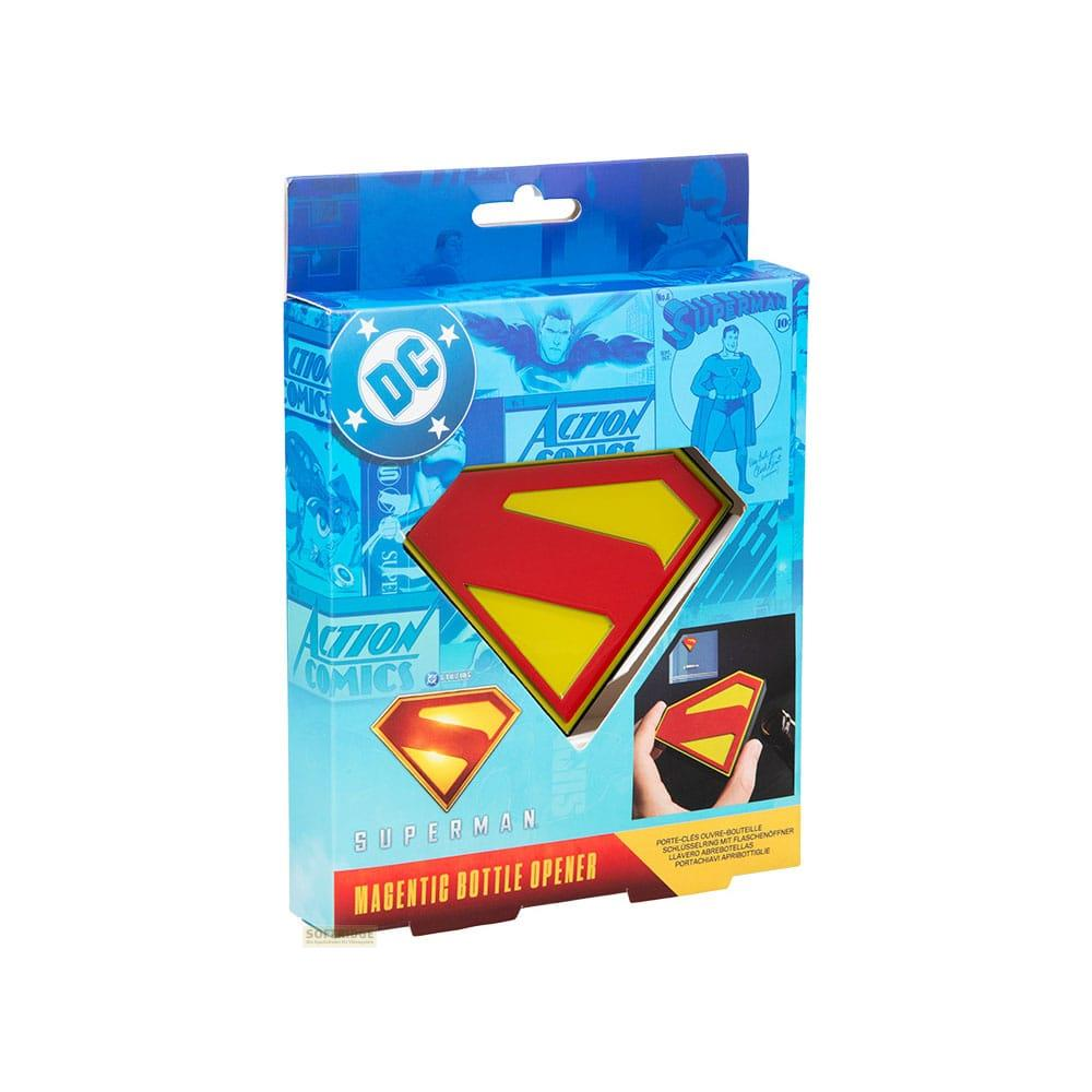 Superman-Flaschenöffner-Verpackung mit DC Comics-Logo und Symbol.