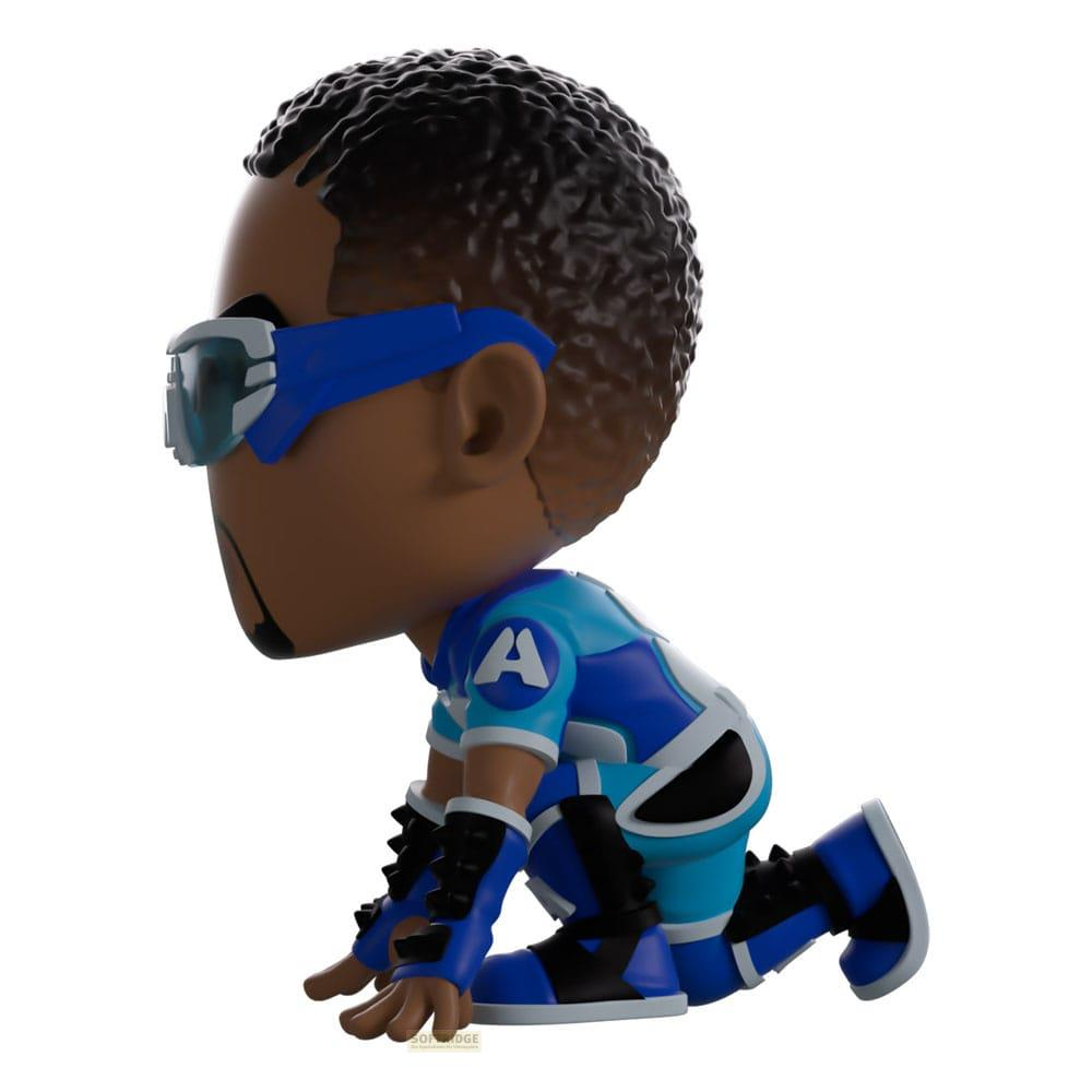 Eine Comicfigur in blauer Kleidung mit einem A-Symbol kauert auf einem Bein.